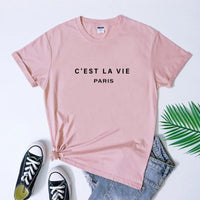 Bonita camiseta clásica de mujer para las vacaciones en París